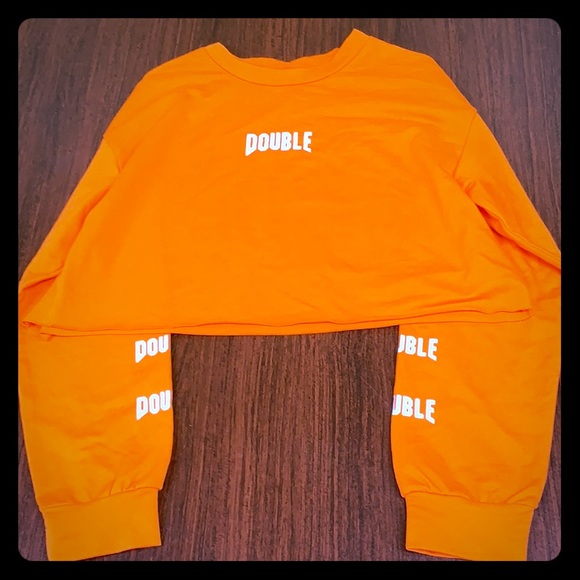 Crop Top “Double” - Picture 1 of 1